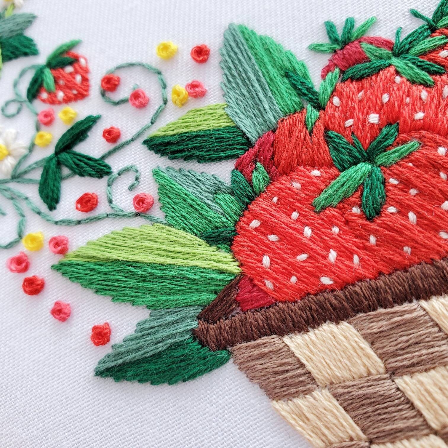Strawberry Floral Wreath - PDF Digital Download Embroidery Pattern & Guide