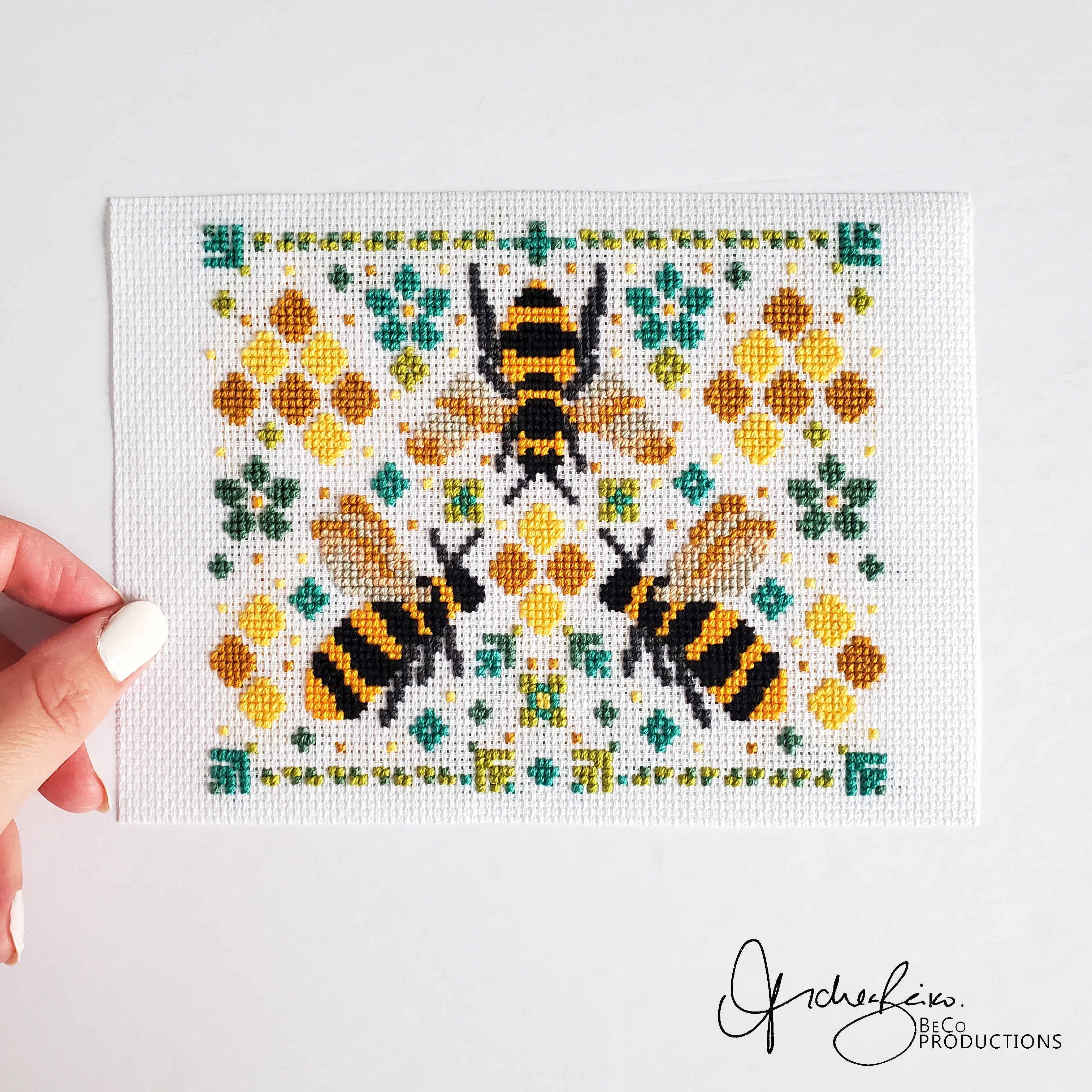 Summer Bees Folk Art Scene - PDF Digital Download Cross Stitch Pattern & Guide
