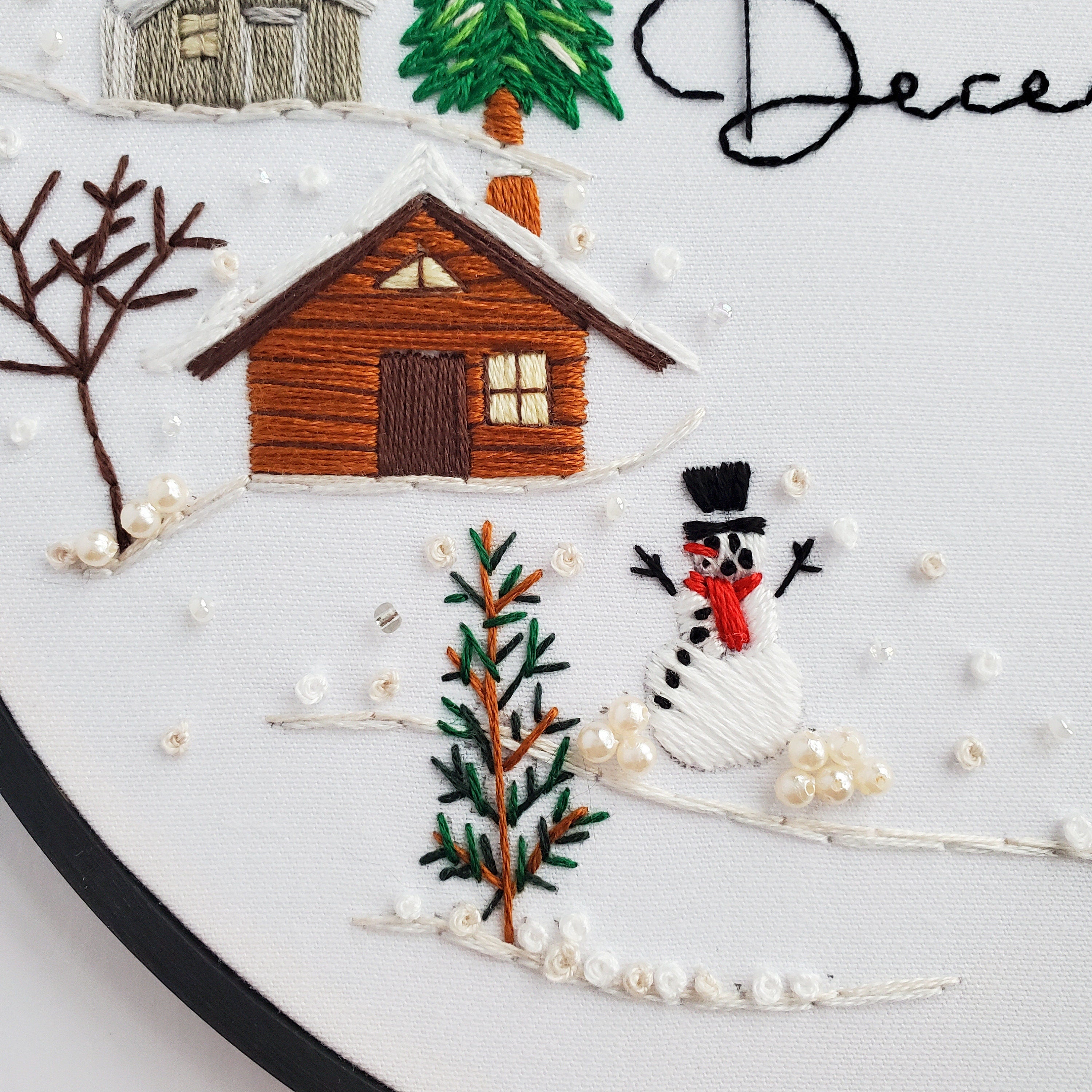 DECEMBER Monthly Series Wreath - PDF Digital Download Embroidery Pattern & Guide