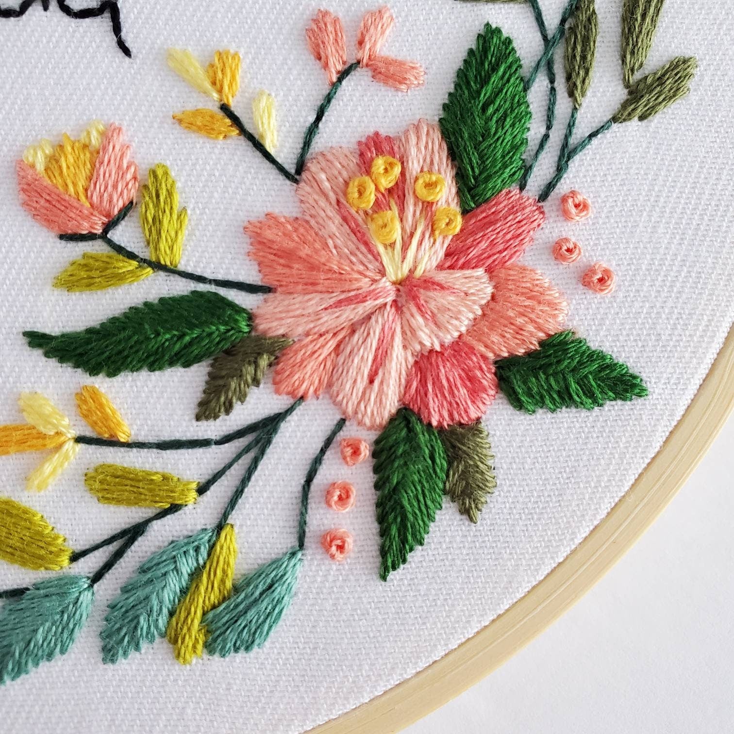Floral Wreath #01 - PDF Digital Download Embroidery Pattern & Guide