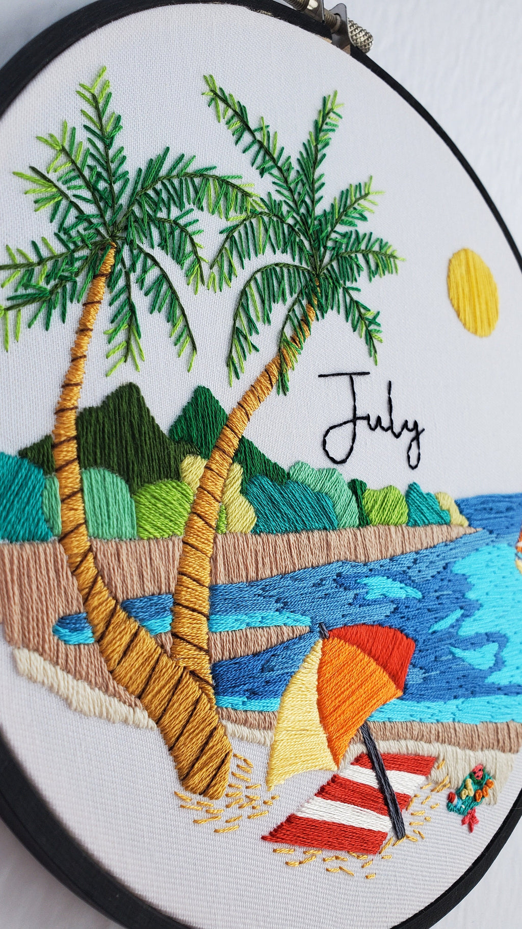 JULY Monthly Series Wreath - PDF Digital Download Embroidery Pattern & Guide