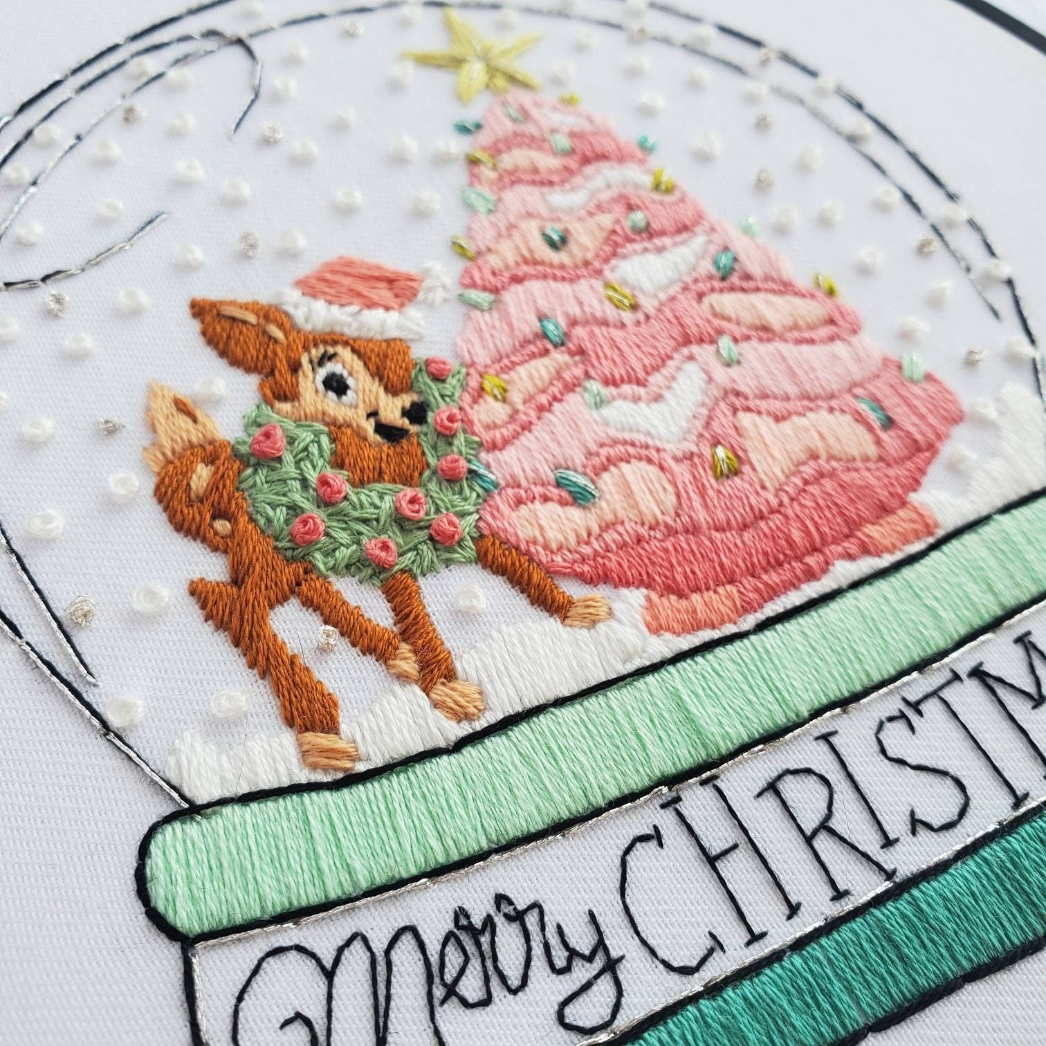 Retro Christmas Snow Globe - PDF Digital Download Embroidery Pattern & Guide